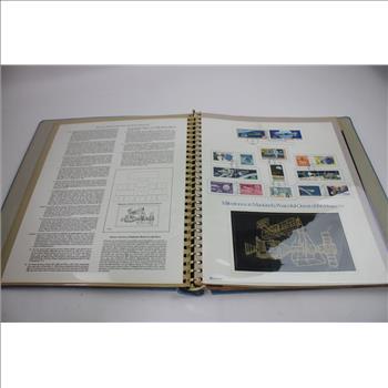 Vintage Space-Themed Stamps And 1970s News Space Articles Lot In Binders