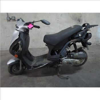 VIP Future Champion Moped