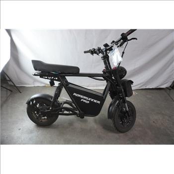 Voro Motors EMOVE RoadRunner Pro Seated Electric Scooter