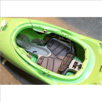 Wave Sport Habitat 80 Kayak