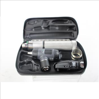 Welch Allyn Doctor's Otoscope With Case
