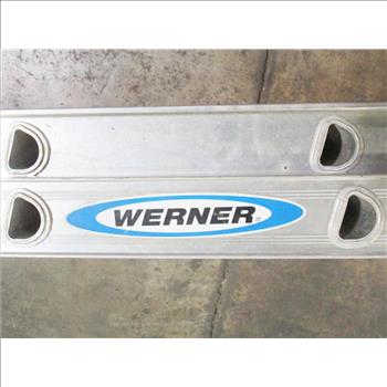 Werner 32' Extension Ladder