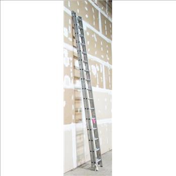 Werner 32' Extension Ladder
