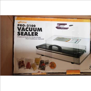 Weston Pro-2100 Vacuum Sealer With 11