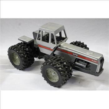 WHITE Farm Equipment Scale Model Field Boss' Tractor