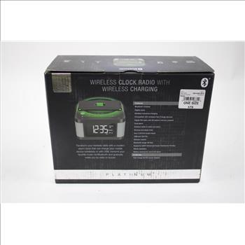 Wireless Clock Radio With Wireless Charging
