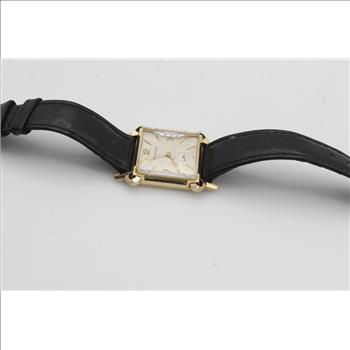 Wittnauer 10kt Gold Revue Watch