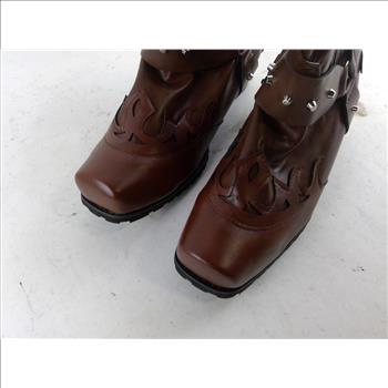 Womens Boots Size 10