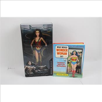 Wonder Woman Action Figures And Book