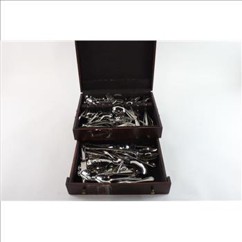 Wooden Box With Reed & Barton Flatware, 25+ Pieces