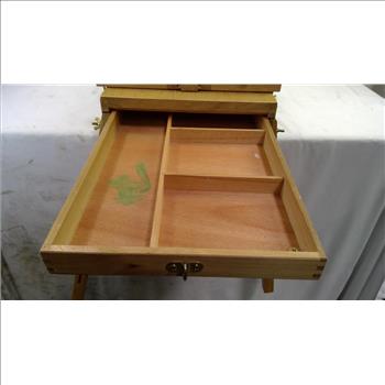 Wooden Easle With Storage