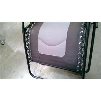 World Famous Sports Massage Zero Gravity Lounge Chair