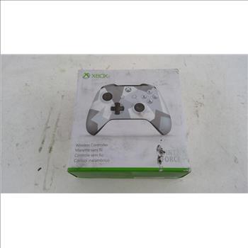 Xbox One Winter Forces Wireless Controller