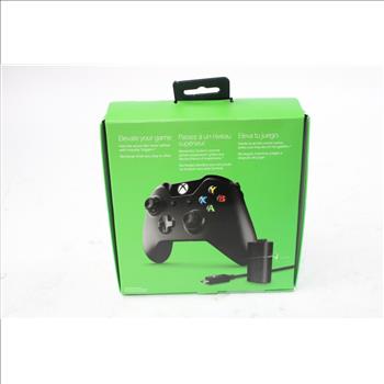Xbox One Wireless Controller With Play & Charge Kit