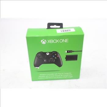 Xbox One Wireless Controller With Play & Charge Kit