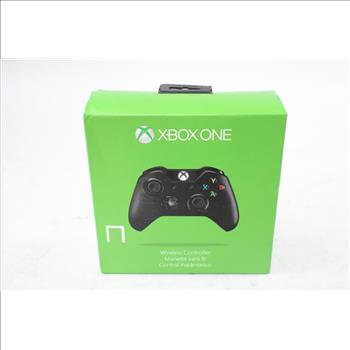 Xbox One Wireless Controller With Play & Charge Kit