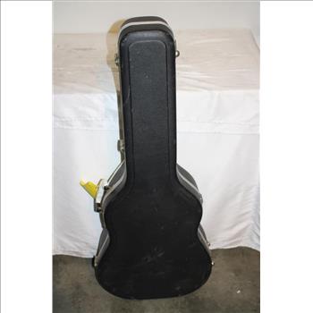 Yamaha Acoustic Guitar