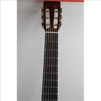 Yamaha Acoustic Guitar