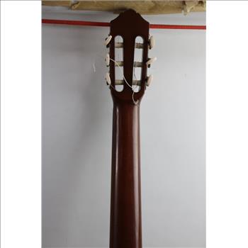 Yamaha Acoustic Guitar