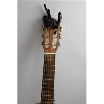 Yamaha Acoustic Guitar