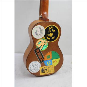 Yamaha Acoustic Guitar