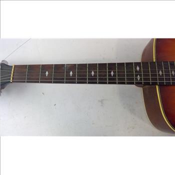 Yamaha Acoustic Guitar