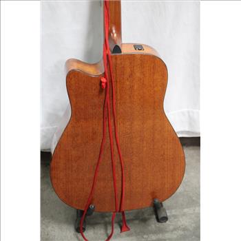 Yamaha Acoustic Guitar