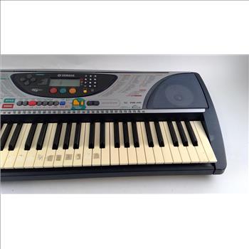 Yamaha Electric Keyboard