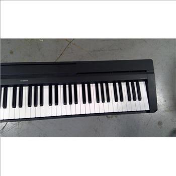 Yamaha Electric Keyboard
