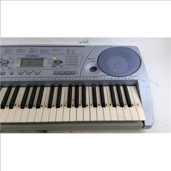 Yamaha Electric Keyboard