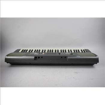 Yamaha Electric Keyboard