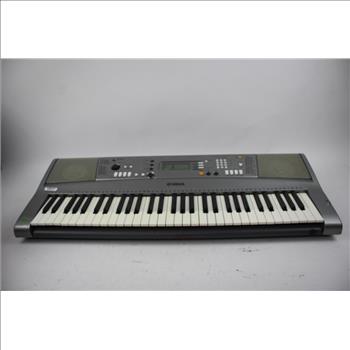 Yamaha Electric Keyboard