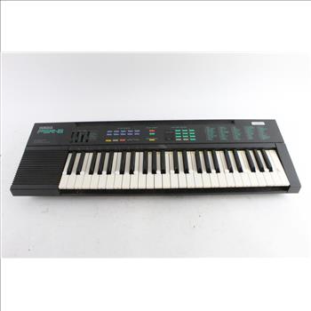 Yamaha Electric Keyboard