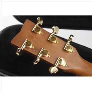 Yamaha F335 Acoustic Guitar