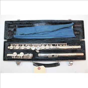 Yamaha Flute In Case