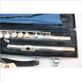 Yamaha Flute In Case