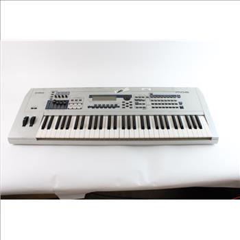 Yamaha MO6 Music Production Synthesizer