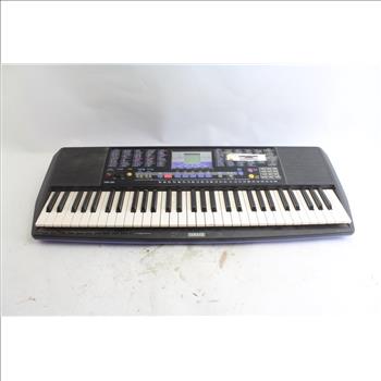 Yamaha PortaTone Electric Keyboard