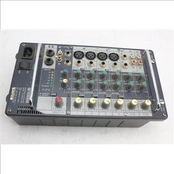 Yamaha STagepas 300 Portable PA System