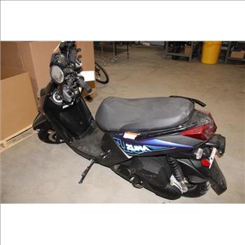 Yamaha Zuma Moped