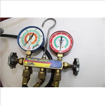 Yellow Jacket Test And Charging Manifold