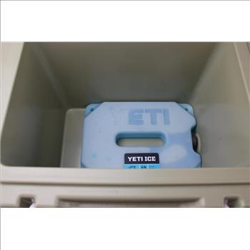 Yeti Cooler With Freezer Block