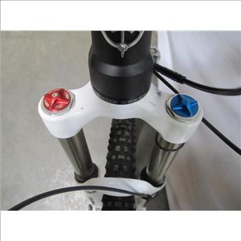 Yeti Creek AS-R7 Mountain Bike