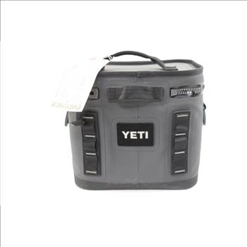 YETI Hopper Flip 8