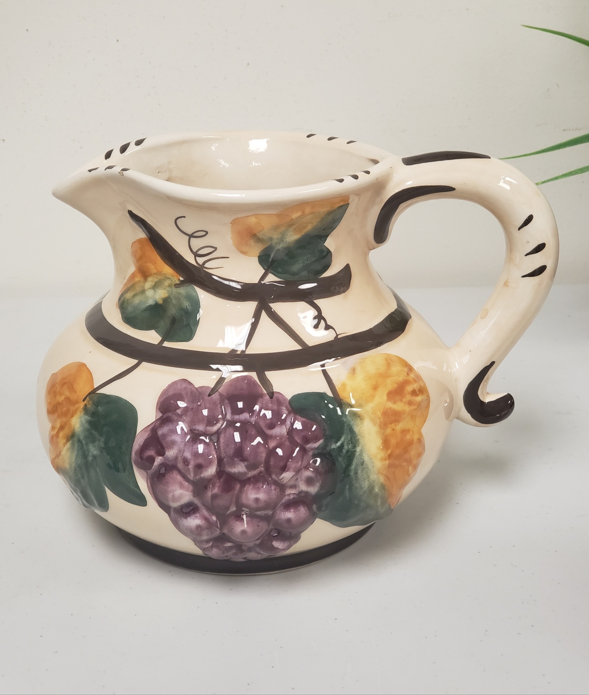 Vintage Italian Il Falco Calabria Hand Painted Embossed Grapes Glazed Ceramic Jug