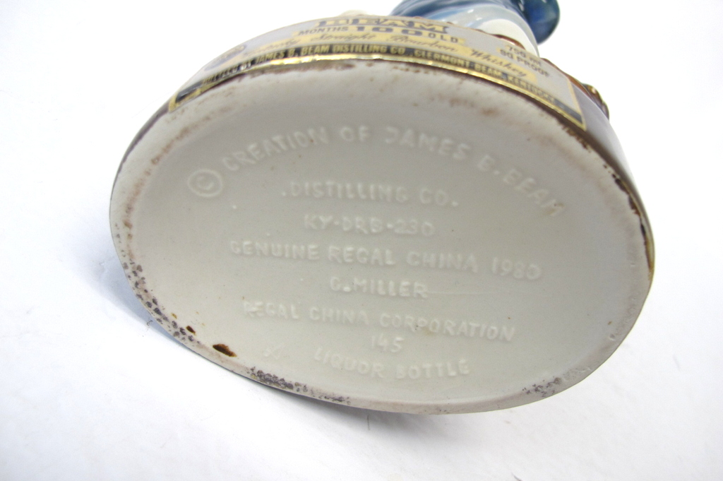 Vintage 1980 JIM BEAM SAILOR DECANTER Property Room