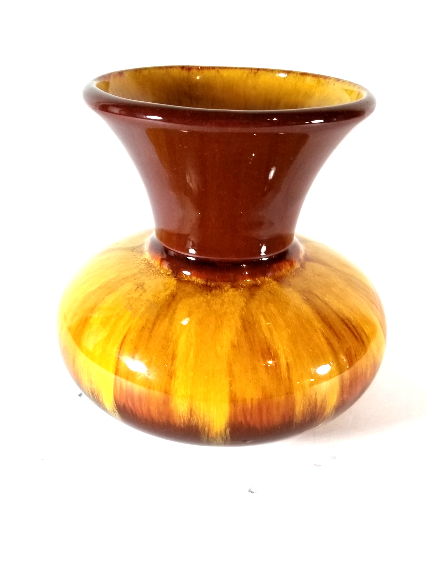 Original Blue Mountain Pottery Harvest Gold Vase Property Room