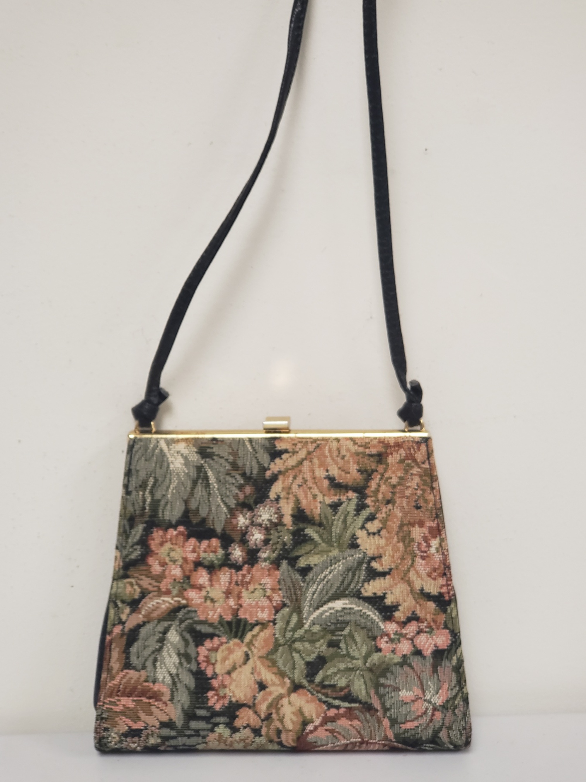 Vintage Cabrelli Canada Floral Woven Jacquard Fabric Leather Handle Women's Crossbody/Shoulder Bag