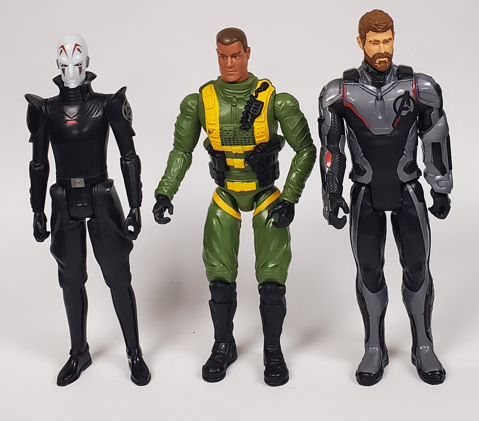 Set of 3 Hasbro Action Figures 10-12" / Star Wars and Avengers Characters VG