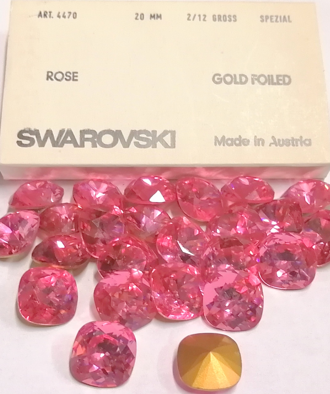 SWAROVSKI STONES ART 4470 20MM ROSE STONES 72 PIECES Property Room